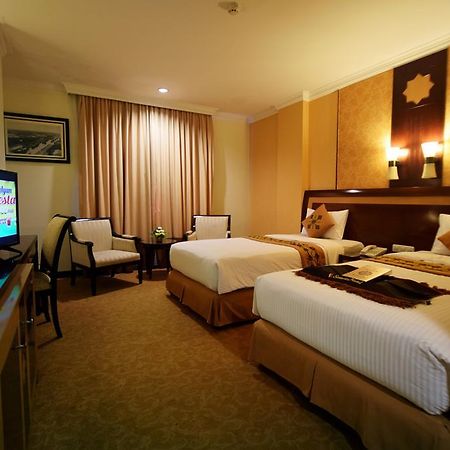 Semesta Heritage Hotel & Convention Σεμαράνγκ Εξωτερικό φωτογραφία