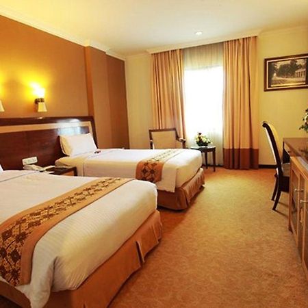 Semesta Heritage Hotel & Convention Σεμαράνγκ Εξωτερικό φωτογραφία
