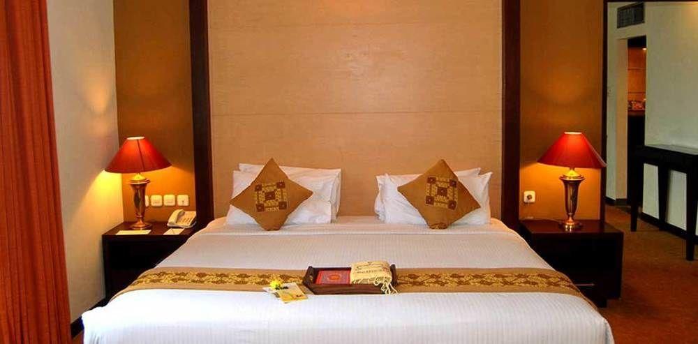 Semesta Heritage Hotel & Convention Σεμαράνγκ Εξωτερικό φωτογραφία
