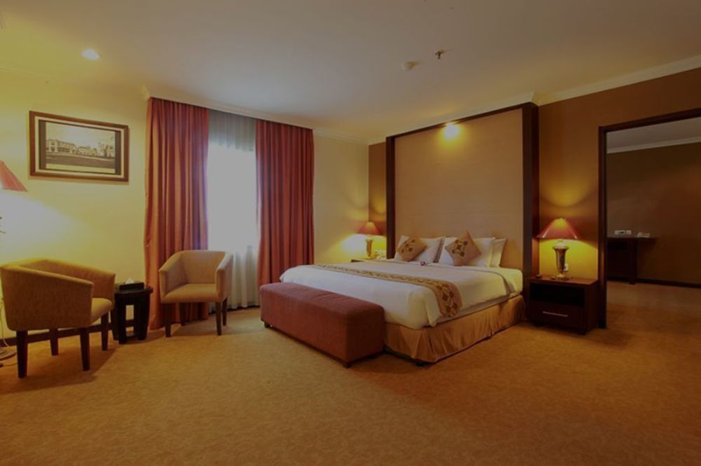 Semesta Heritage Hotel & Convention Σεμαράνγκ Εξωτερικό φωτογραφία