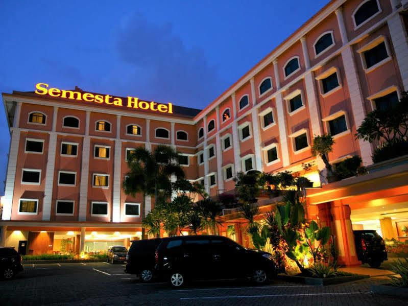 Semesta Heritage Hotel & Convention Σεμαράνγκ Εξωτερικό φωτογραφία